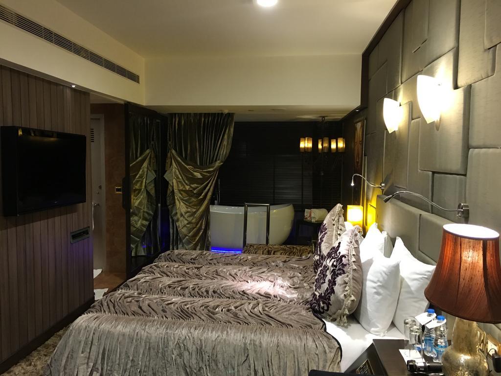 Radisson Blu Hotel Mbd Ludhiana Eksteriør billede